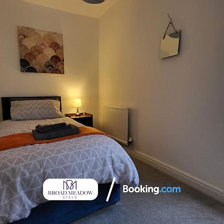 Last-Minute Offers L 3-Bed House By Broad Meadow Stays L Short Lets L Family, Business, Students L Lincoln L Parking Ngoại thất bức ảnh