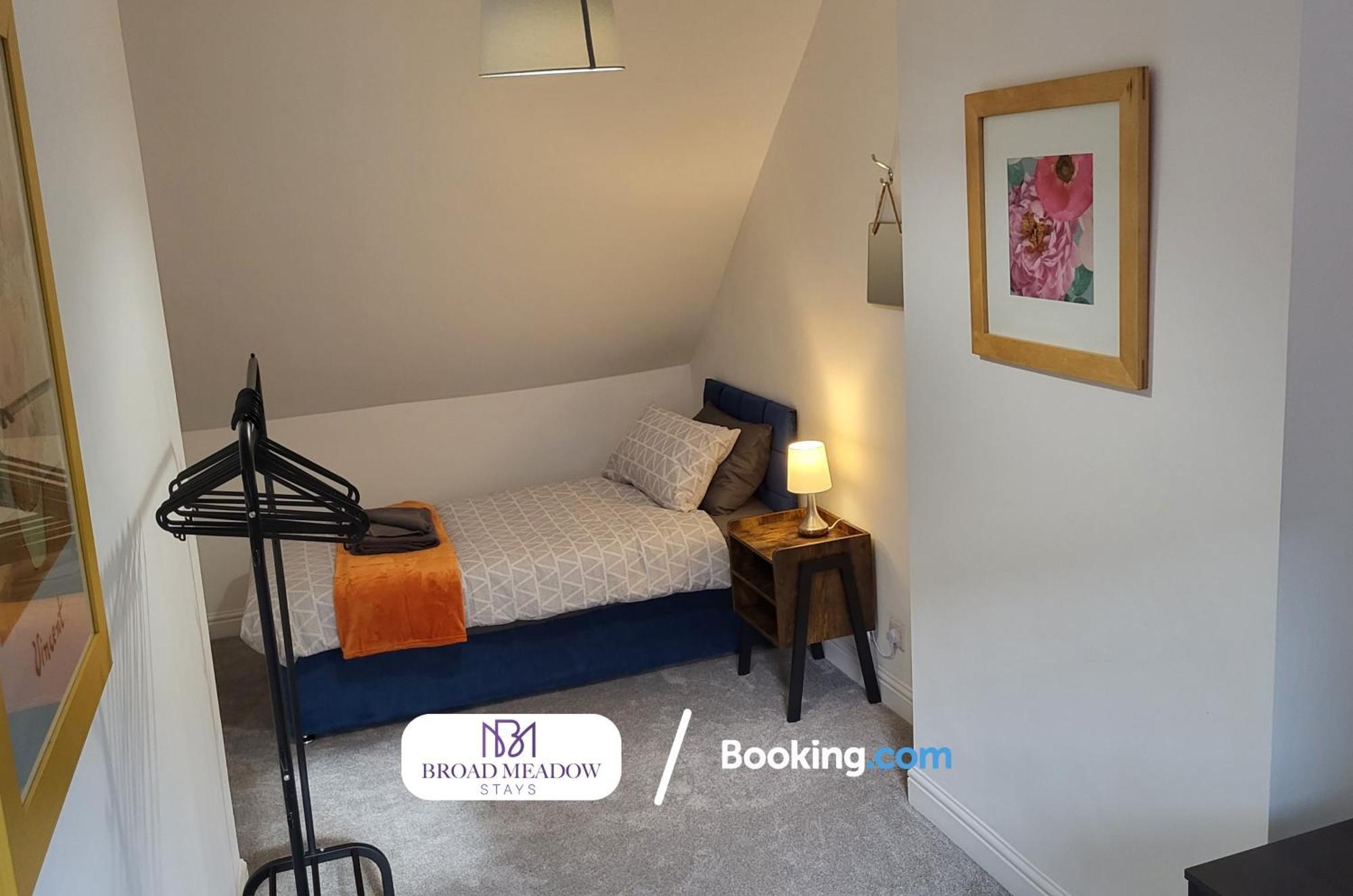 Last-Minute Offers L 3-Bed House By Broad Meadow Stays L Short Lets L Family, Business, Students L Lincoln L Parking Ngoại thất bức ảnh